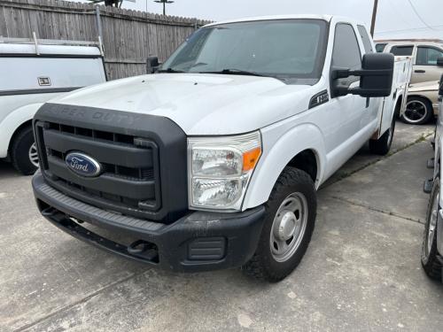 2015 Ford F-350 SD XL SuperCab 2WD